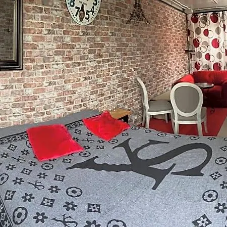 Bed & Breakfast Atelierchic *