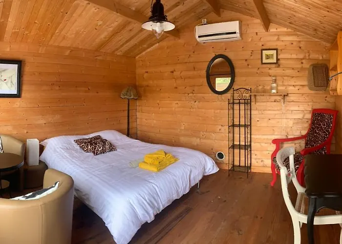 Atelierchic Bed & Breakfast Le Lavandou